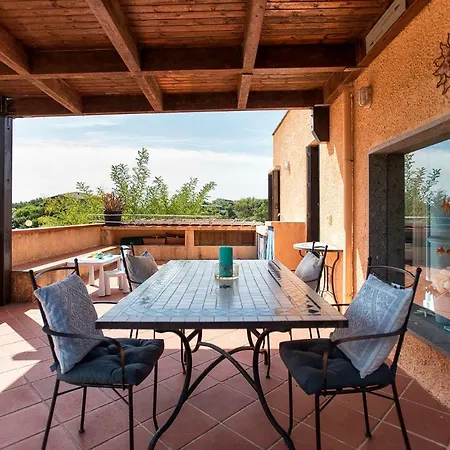 Wide Bay Pelosa Apartment