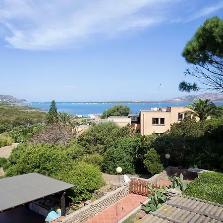 Apartment Wide Bay Pelosa Stintino
